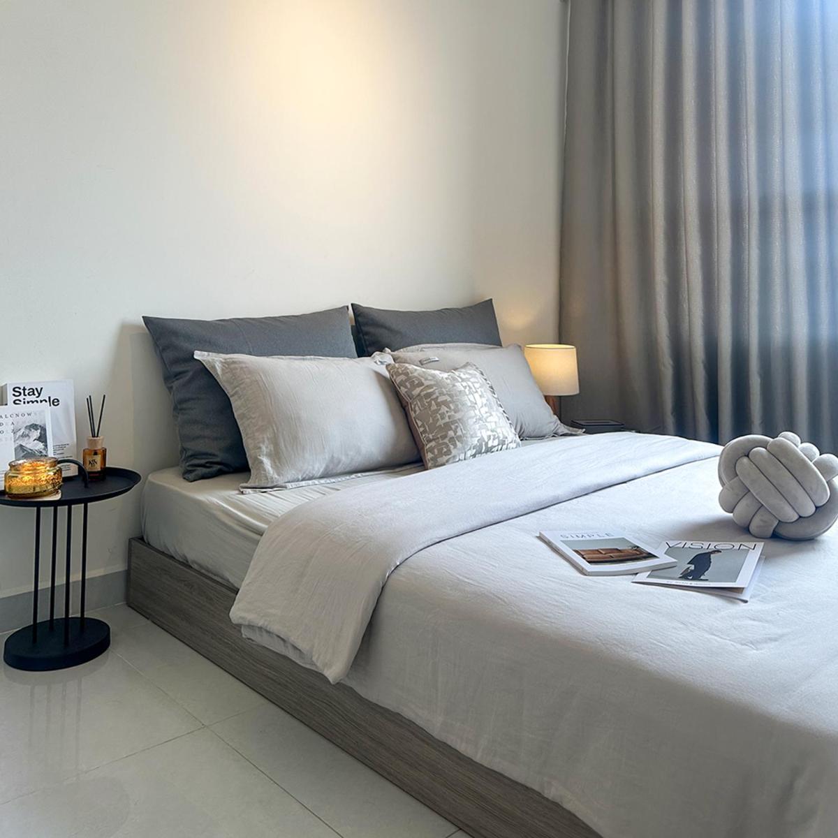 Fuzzi - Downtown Modern 1br Near Buivien Walking Street Soho * TP. Hồ Chí Minh
