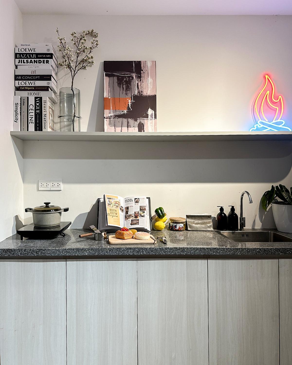 Căn hộ Fuzzi - Downtown Modern 1br Near Buivien Walking Street Soho TP. Hồ Chí Minh